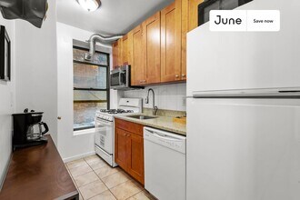 174 Canal St in New York, NY - Foto de edificio - Building Photo