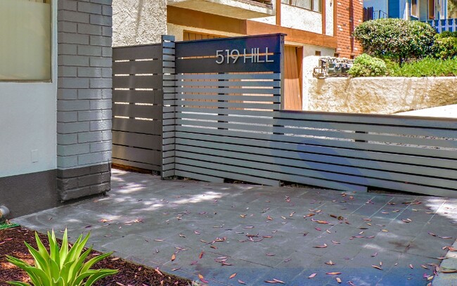 519 Hill St in Santa Monica in Santa Monica, CA - Building Photo - Building Photo