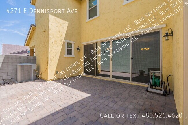 4271 E Dennisport Ave in Gilbert, AZ - Building Photo - Building Photo