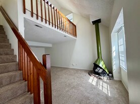 1401 Pennsylvania St in Lawrence, KS - Building Photo