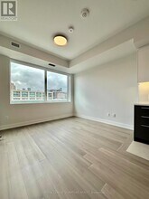 664 Spadina Ave. in Toronto, ON - Building Photo - Building Photo