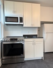 1319 Maryland St, Unit 2 in Grosse Pointe Park, MI - Building Photo - Building Photo