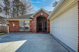 51 N Regan Mead Cir in Spring, TX - Building Photo - Building Photo
