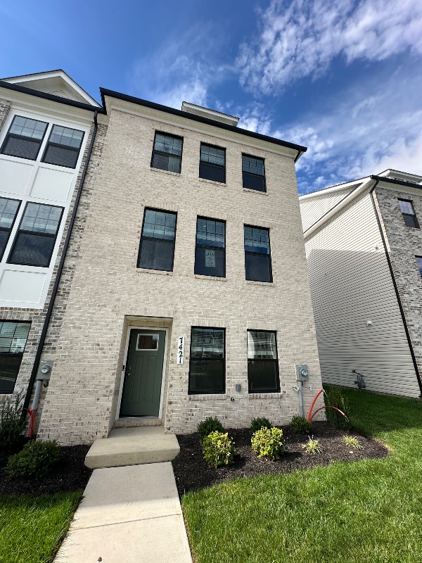 property at 7421 Calm Retreat Blvd