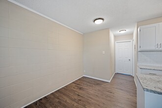 The Enclave Apartments in San Angelo, TX - Building Photo - Building Photo