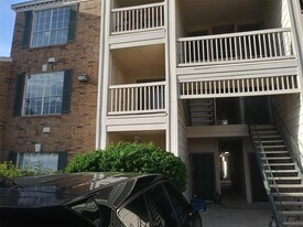 2626 Holly Hall St in Houston, TX - Building Photo