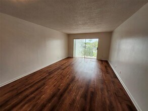 4200 NW 3rd Ct in Plantation, FL - Building Photo - Building Photo