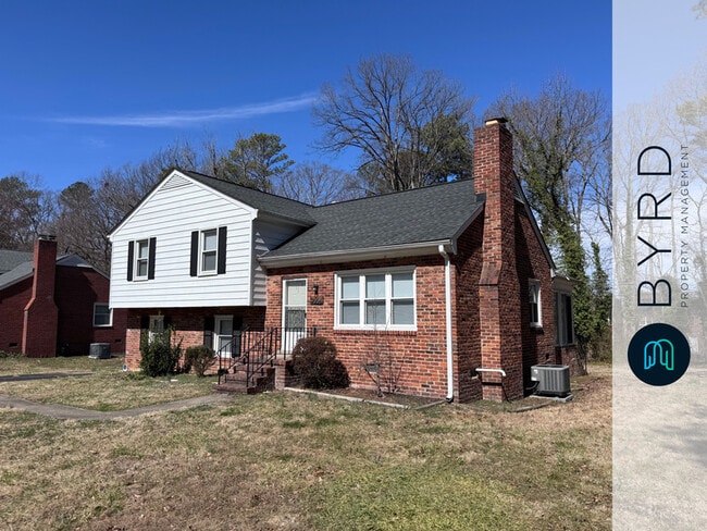 9008 Michaux Ln in Richmond, VA - Building Photo - Building Photo