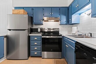 9660 Shore Dr in Myrtle Beach, SC - Building Photo - Building Photo