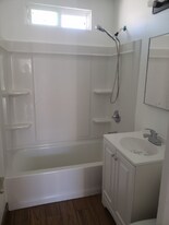 820 W Imperial Hwy, Unit 1 in Los Angeles, CA - Building Photo