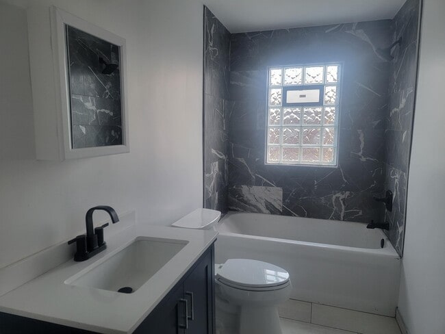 1038 S Ohio Ave in Columbus, OH - Building Photo - Building Photo