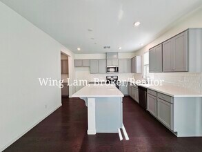 3165 Sunny Gate Ln in Folsom, CA - Building Photo - Building Photo