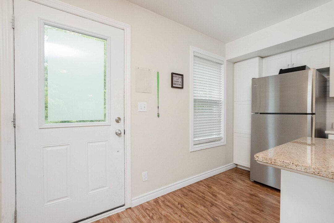 GEOtowns in Kingston, ON - Building Photo