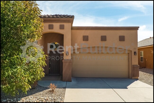 7245 Skagway Dr NE in Rio Rancho, NM - Building Photo - Building Photo