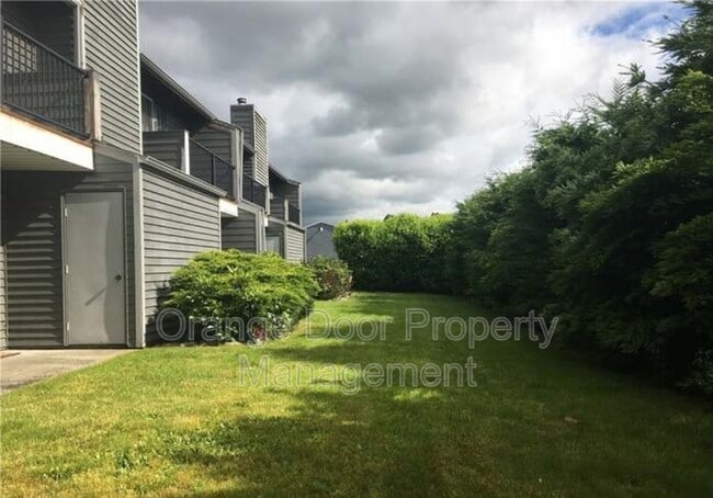 2710 Initial Pl in Enumclaw, WA - Building Photo - Building Photo