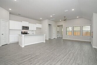 5406 Big Thicket Ln in Royse City, TX - Building Photo - Building Photo