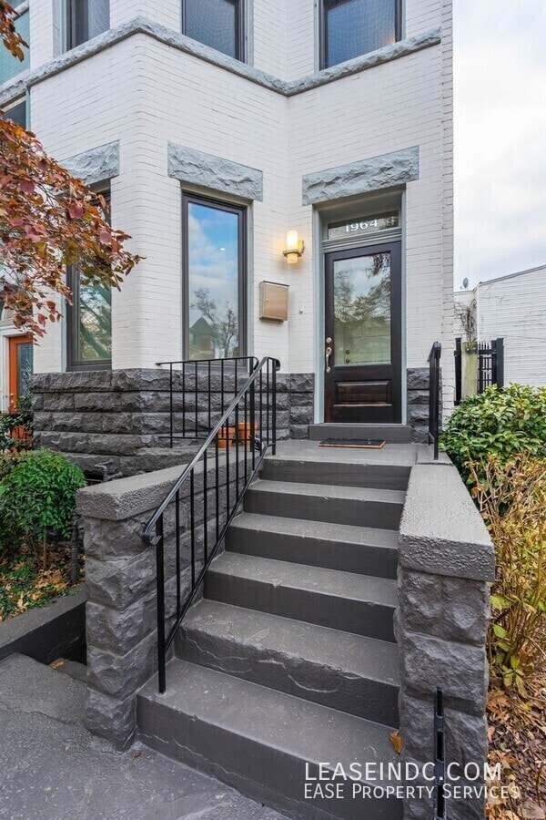 1964 2nd St NW in Washington, DC - Building Photo - Building Photo