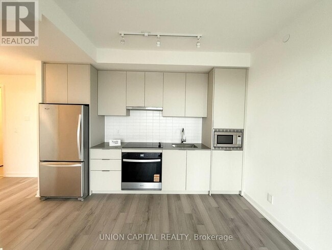 property at 3071 Trafalgar Rd