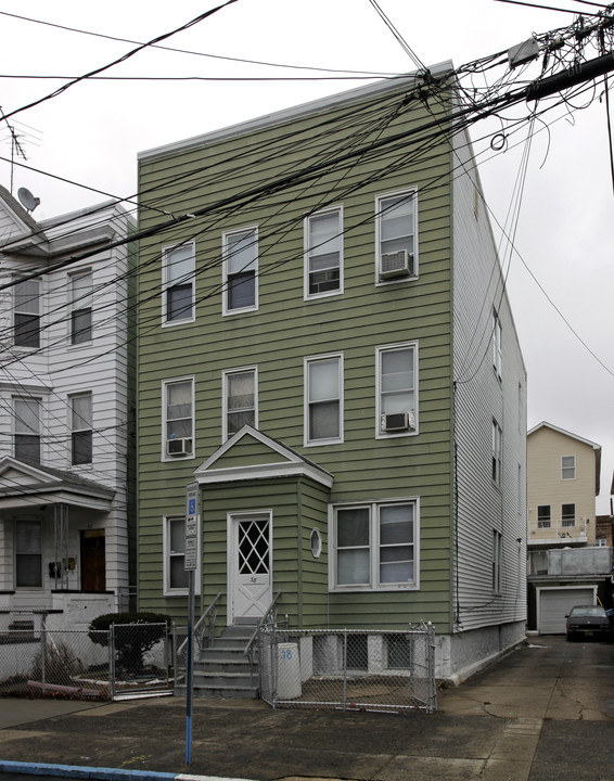 38 Wales Ave in Jersey City, NJ - Building Photo