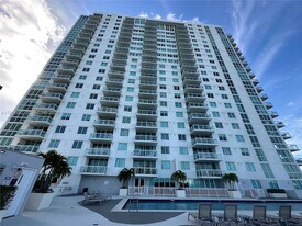 1861 NW S River Dr, Unit 1007 in Miami, FL - Building Photo