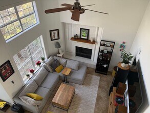 422 Canterbury Ct NW in Fort Walton Beach, FL - Building Photo - Building Photo