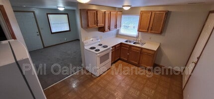 415 Ohio Ave in Troy, OH - Building Photo - Building Photo