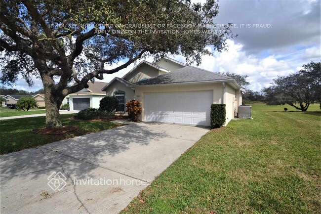 1064 Tequesta Trail in Lake Wales, FL - Building Photo - Building Photo