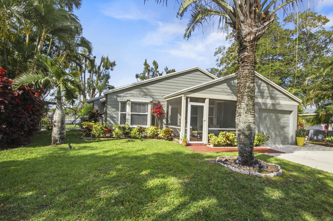 9165 Beverly Ct in Boynton Beach, FL - Building Photo - Building Photo