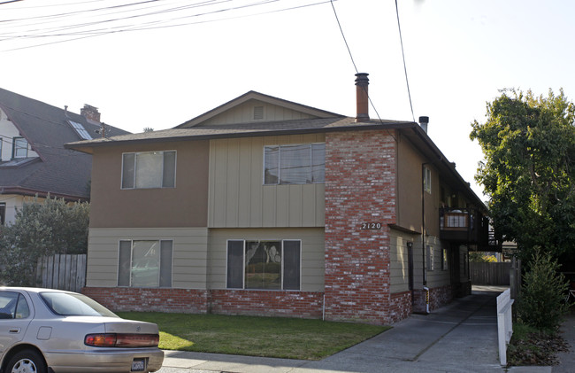 2120 San Antonio Ave in Alameda, CA - Building Photo - Building Photo