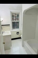 139 Devonshire St, Unit 2nd Floor in Providence, RI - Foto de edificio - Building Photo