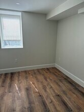 12 Manchester Rd, Unit A in Brookline, MA - Building Photo - Building Photo