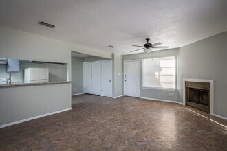 107 Shannon Cir in Del Rio, TX - Building Photo - Building Photo