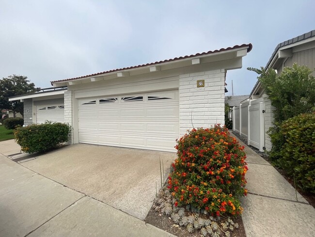 property at 77 Catspaw Cape