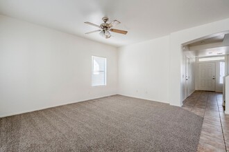 263 N 76th Pl in Mesa, AZ - Building Photo - Building Photo