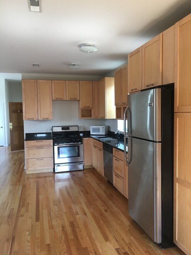 1538 N Western Ave in Chicago, IL - Building Photo - Building Photo