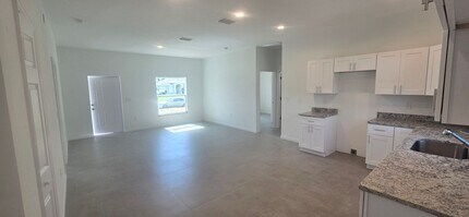 53 Colin Ave S in Lehigh Acres, FL - Building Photo - Building Photo
