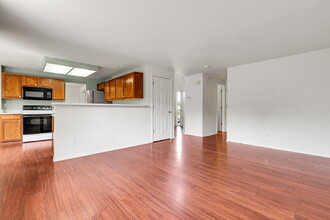 5307 S Valdai St in Aurora, CO - Building Photo - Building Photo