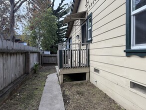 464 Ramona Avenue - Monterey in Monterey, CA - Building Photo - Building Photo