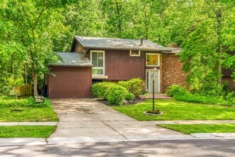 5227 Patriot Ln in Columbia, MD - Building Photo - Building Photo