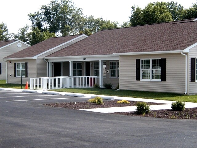 Mill Creek in Smyrna, DE - Building Photo