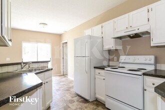 2531 W Price Blvd in North Port, FL - Building Photo - Building Photo