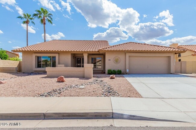property at 2563 N Tamarisk St