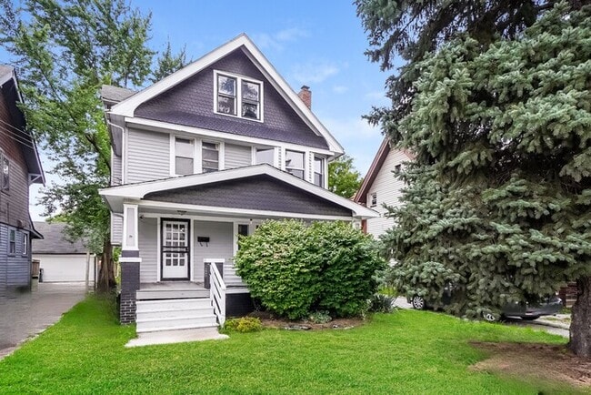 property at 1556 Dille Rd