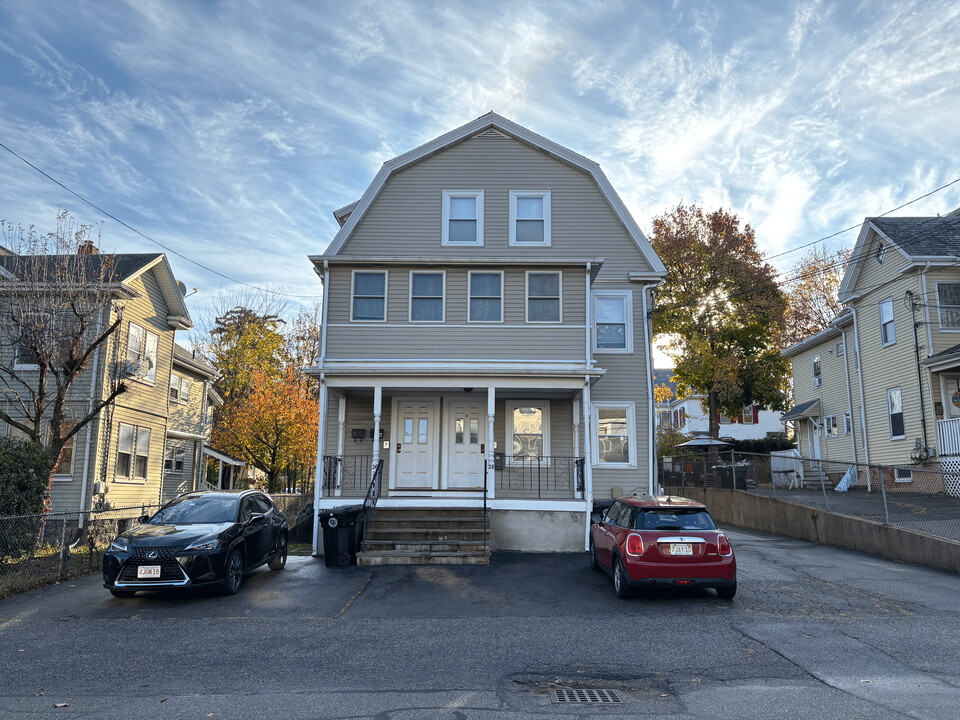 28 Ladd St in Watertown, MA - Building Photo