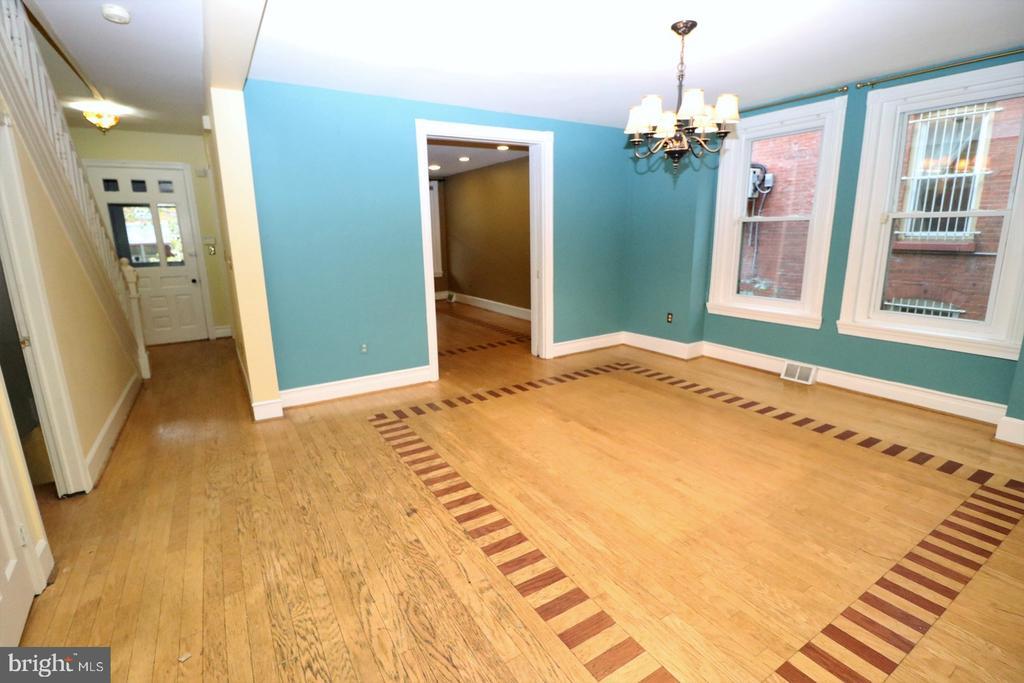 4515 Regent St in Philadelphia, PA - Building Photo
