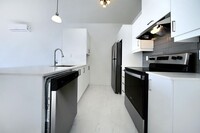 430 Rue Notre-Dame in Repentigny, QC - Building Photo - Building Photo