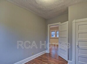 2912.5 Shelby St in Indianapolis, IN - Building Photo - Building Photo