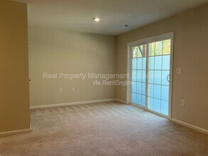 6625 Pathfinder Wy in Raleigh, NC - Building Photo - Building Photo