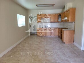 361 S Humphreys Ave in East Los Angeles, CA - Building Photo - Building Photo