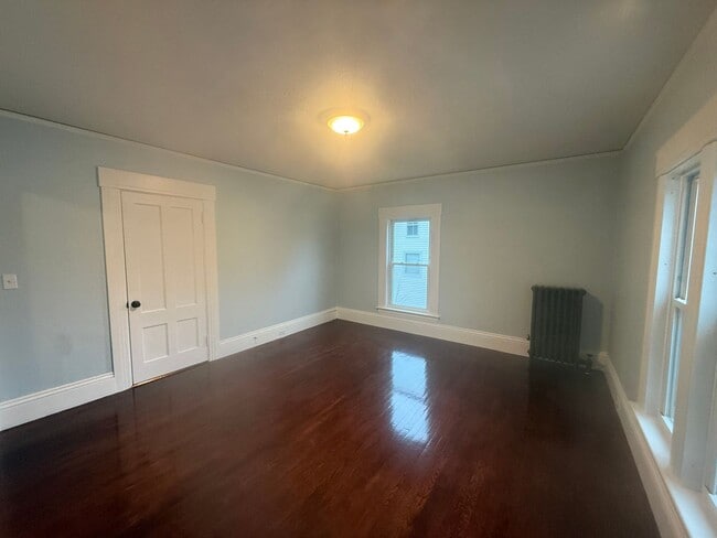 597 Beech St in Manchester, NH - Building Photo - Building Photo